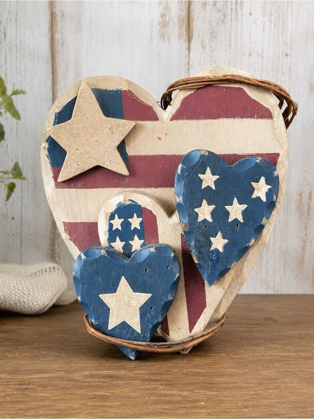 Primitive Americana Wooden Heart Decor Stars Stripes Patriotic Folk Art 7"
